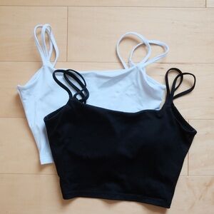 2 Activewear Crop Tanks